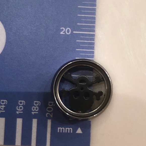 *6 for $10!* Silver and Black Double Flare Screw-Off Plugs Goth 12 mm - Picture 6 of 6